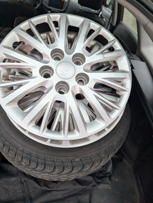 Jante originale Kia Ceed R15 + anvelope iarna