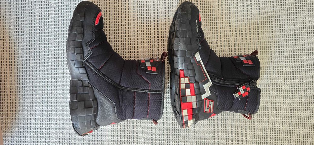Ghete Skechers 31