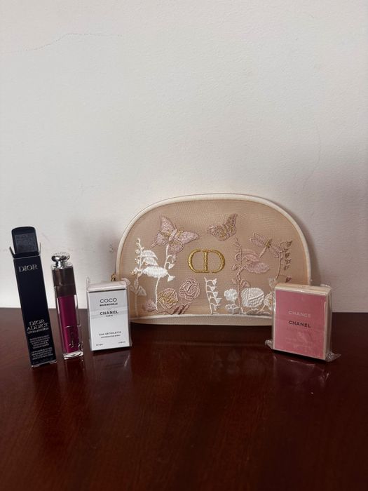 Dior set чантичка + парфюми и червило