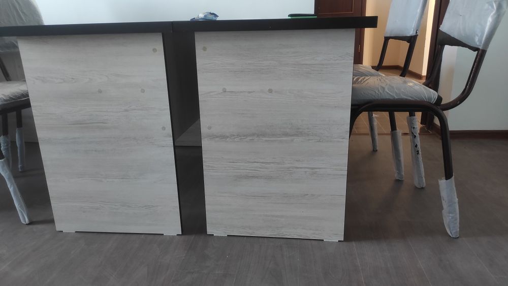 Parta va stul doska sotiladi. Narxi kelishiladi. Optom narxlarda.