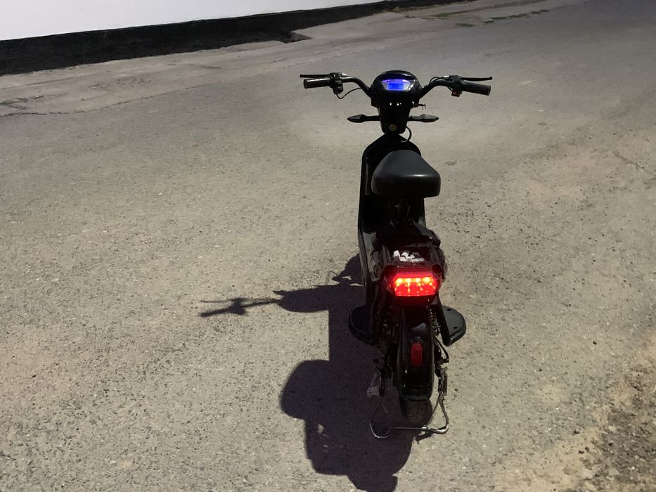 Скутер Ск8 500ват