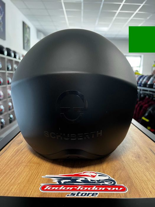 Мото каска SCHUBERTH R2 Matt Black,размер S 55-56см.като нова!