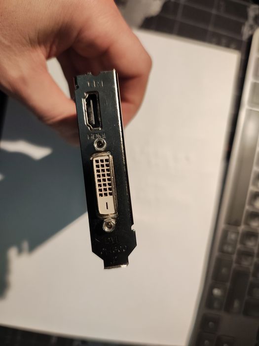 Placa video SAPPHIRE Radeon R5 230, 1 Gb DDR3, 64 bit/ hdmi-dvi