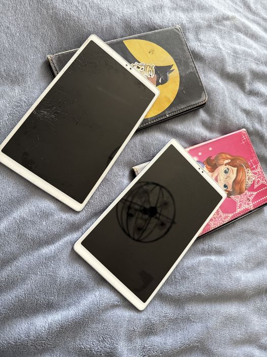 Планшет Samsung