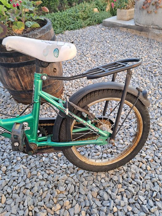 Детски велосипед 16' в добро състояние подходящ за деца от 4 до 8 год.