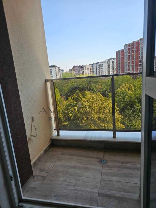 Продава се Едностаен апартамент в Пловдив, Кючук Париж - 40 кв.м за 1625 €/кв.м - Снимка #2