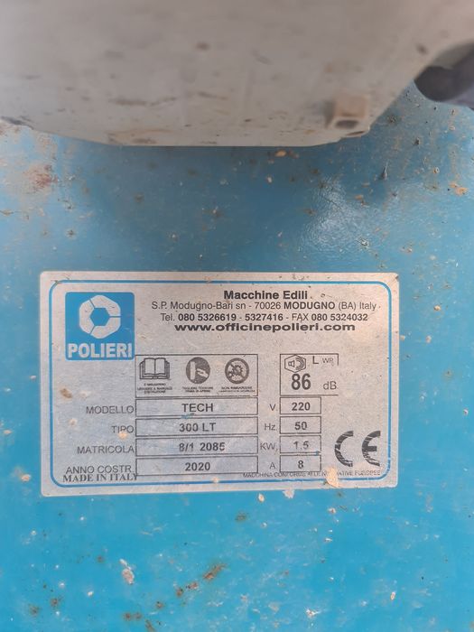 Betonieră mare silentioasa profesională Polieri-300 L+vibrator beton.