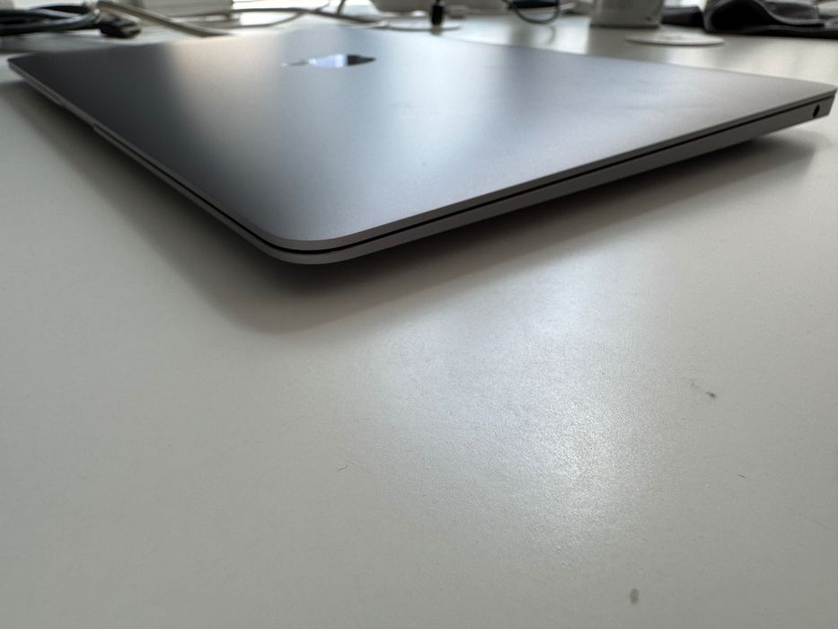 Apple Macbook Air 2020 13' M1 256GB