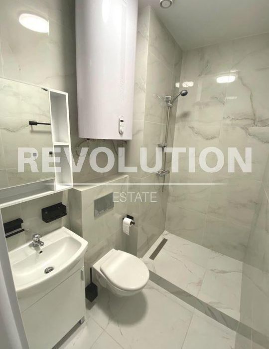 Двустаен апартамент в района на м-т Ален Мак!