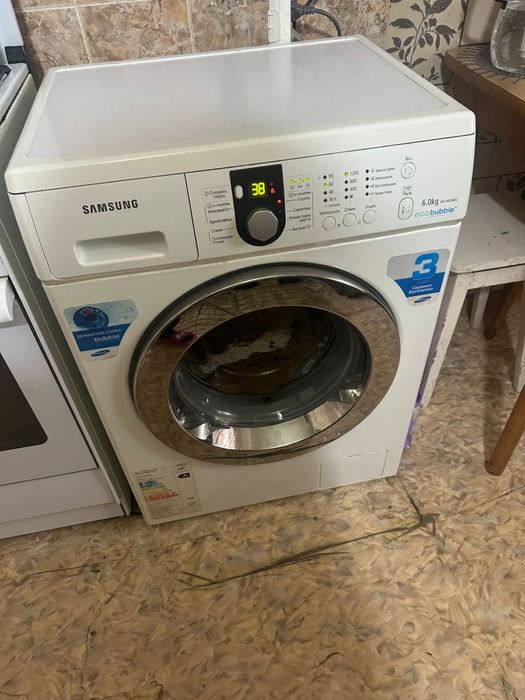 Продам стиральную машинку