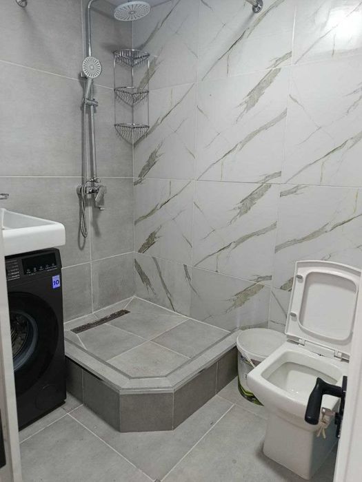 СРОЧНО 3 хонали тайёр евро квартира ижарага берилади