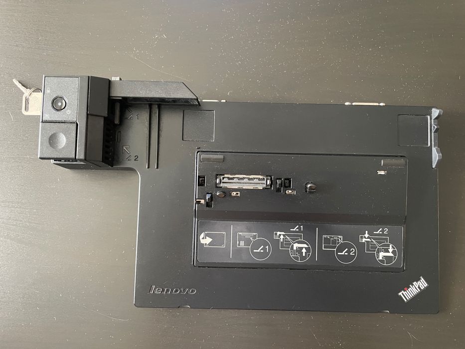 Лаптоп Lenovo X230 на части и докинг станция