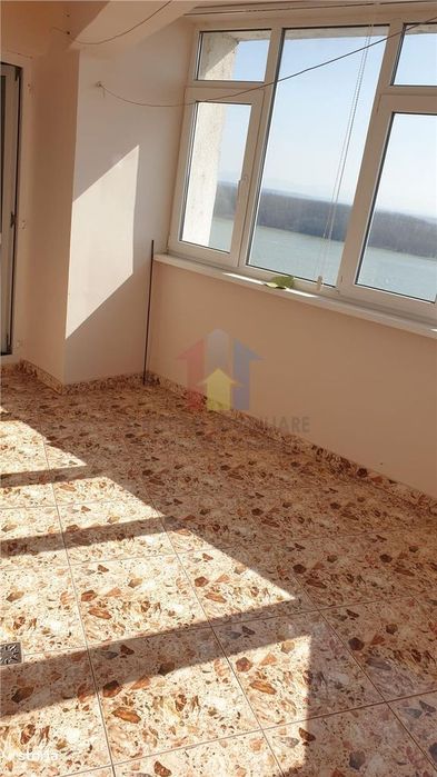 VEZI VIDEO! Calarasilor-ANAF - vedere la Dunare 3 camere 100mp