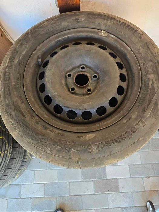 Set 4 Roți Complete 215/60 R16 cu Jante Tablă VW 5x112, anvelope Continental EcoContact 6 DOT 2022, Stare Ca Noi