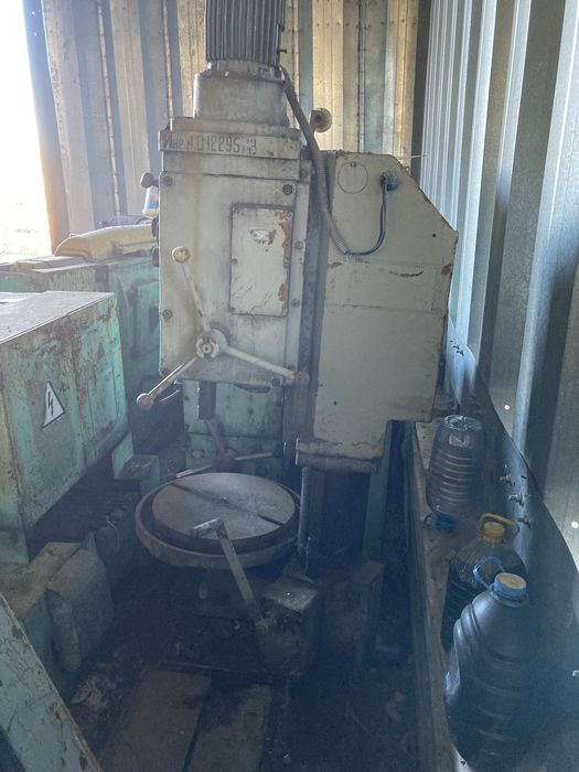 Сверлильный станок 2н215