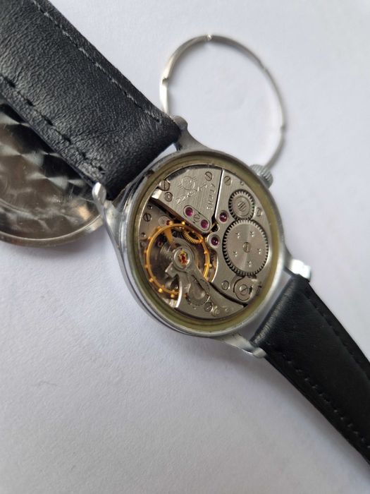 ВОЛНА /ВОСТОК Прецизен, кал. 2809, копие на Zenith 135