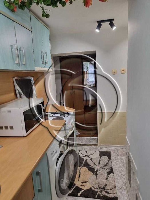 Дава се под наем Двустаен апартамент в Пловдив, Кючук Париж - 70 кв.м за 348.84 € - Снимка #4