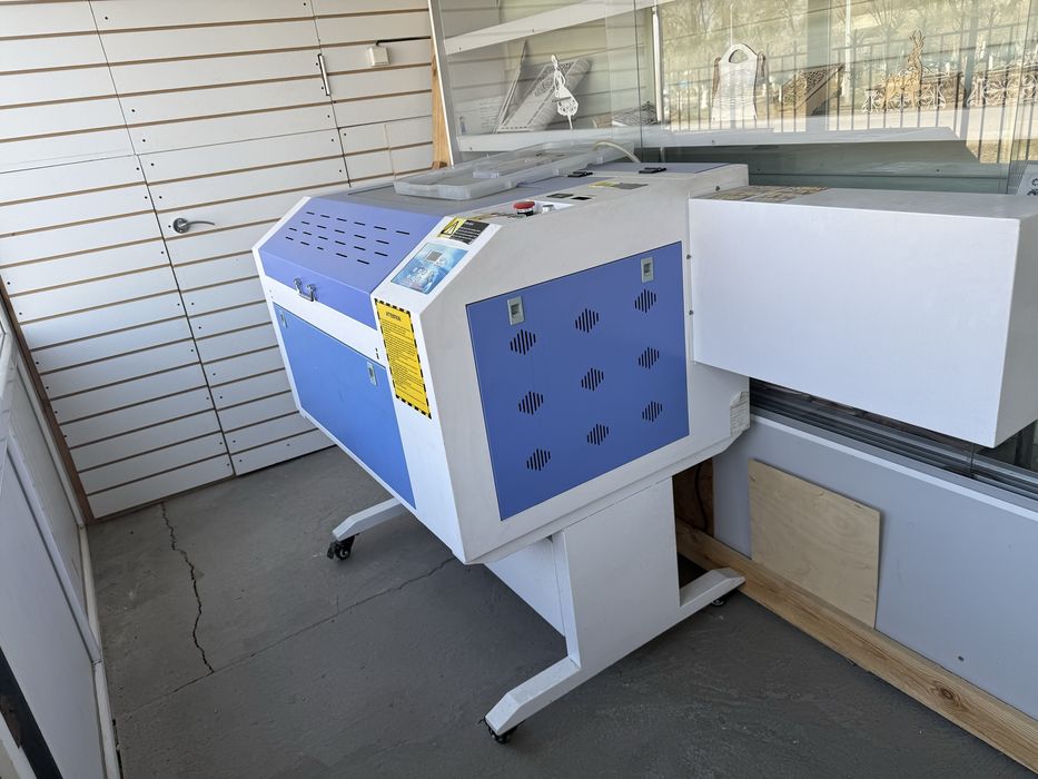 Продам аппарат  резьба по дереву