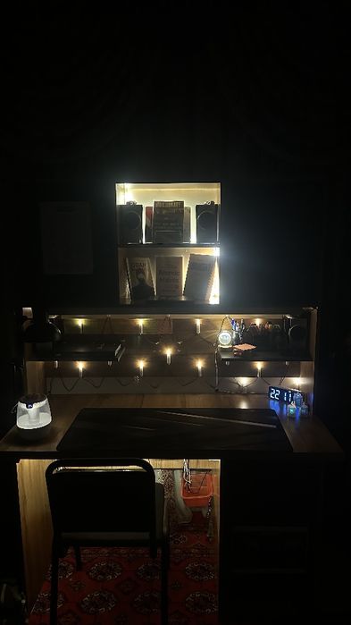 Dars stoli tayyor holatda