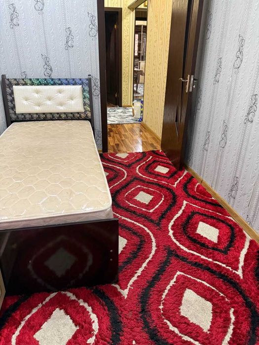 Сдаётся 3комнатная квартира возле метро Ойбек