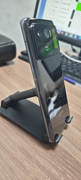 Продаю Xiaomi Mi 11 ultra