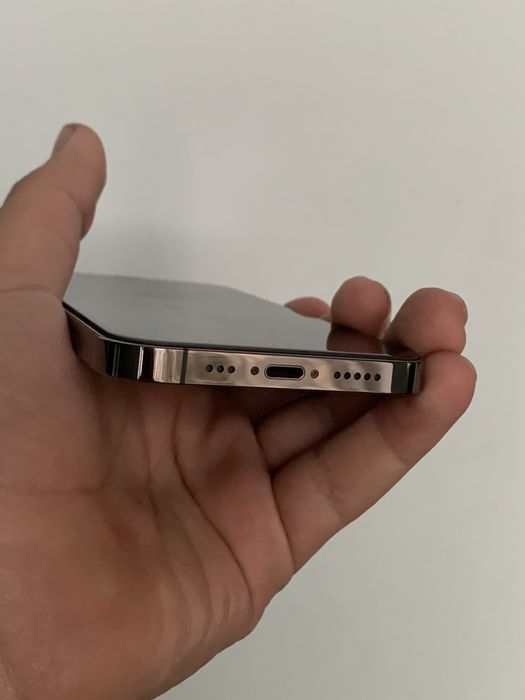 Iphone 12 pro barter