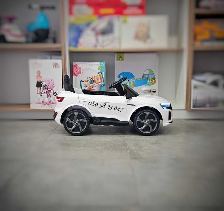 ПРОМОЦИЯ!НОВО!Акумулаторен джип Audi SQ8 WHITE с 12V батерия,МЕКИ ГУМИ