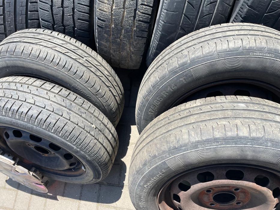 Vând set cauciucuri de vară 175/65/R14