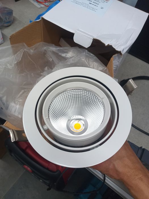 Proiector led industrial 25 w 3500k