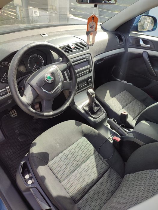 SKODA Octavia 2012 — imagine 3