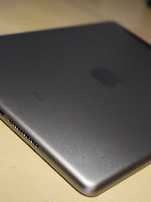 iPad 5 128GB Space Grey