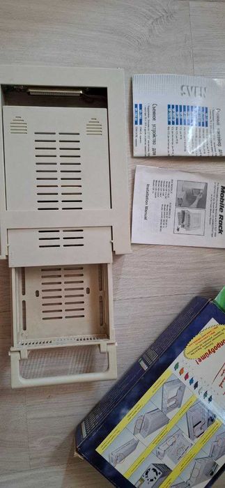 Съёмное устройство для накопителей Mobile Rack VP-10KF-66