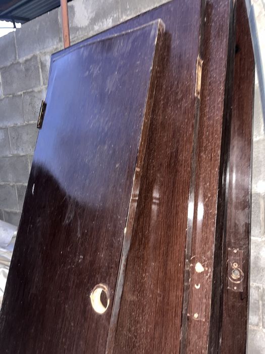 Есік,дверь бу для сараев для дачи всего прочего