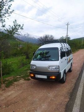 Поездка в горы, трансфер на природу,  на дачу.  6-7 человек