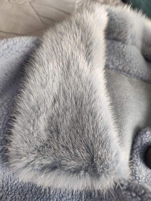 Продам дубленку с норковым воротником