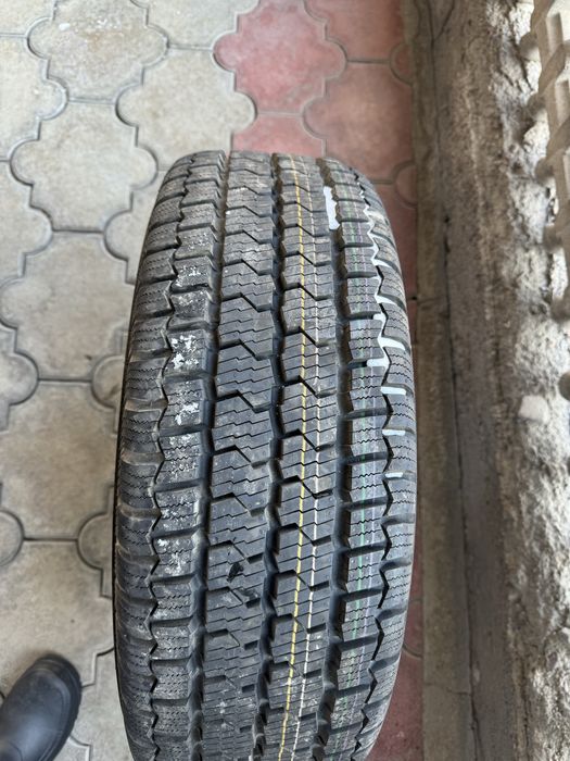 Sprinter Спринтер 235/65/16C резина Continental