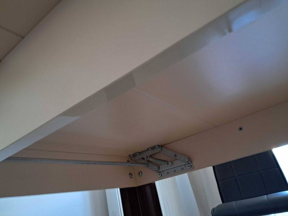 Set masa extensibila cu 6 scaune