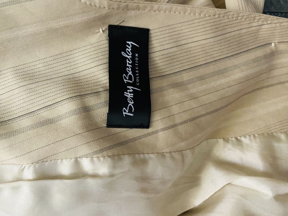 Сако betty barelay