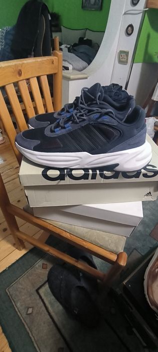 Спортни обувки Ozelle с велур .