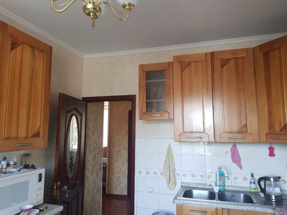 Продам дом 6-комнатный