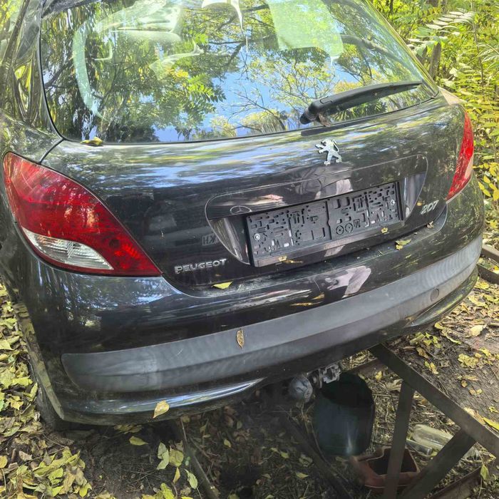 Пежо 207 1.4 - за части