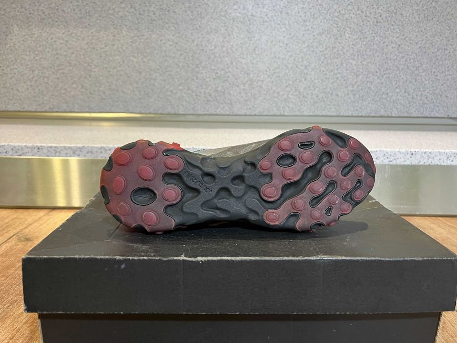 ОРИГИНАЛНИ *** Nike React Element 87 Blue Chill Solar Red