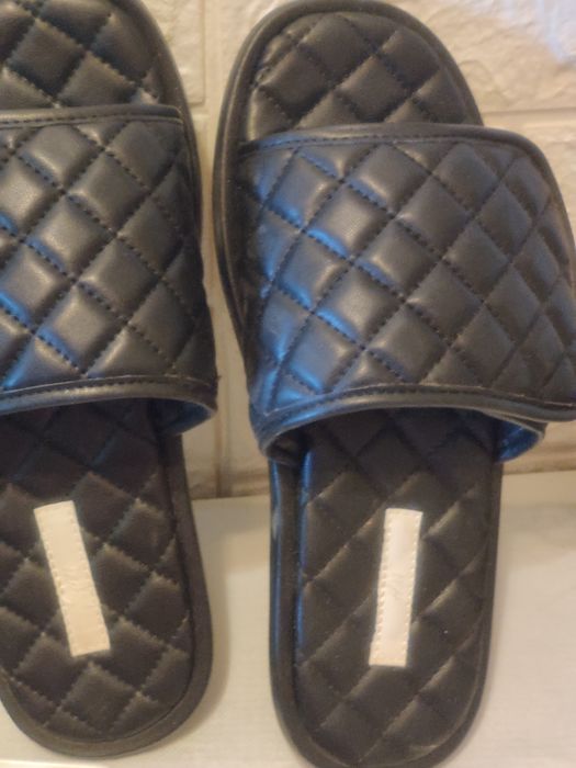 Дамски обувки естествена кожа и чехли