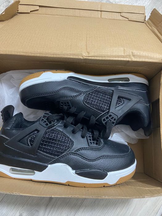 Детские кроссовки для мальчика