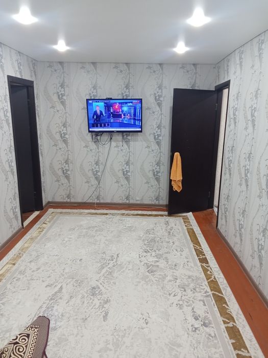 Продам 2-хком квартиру