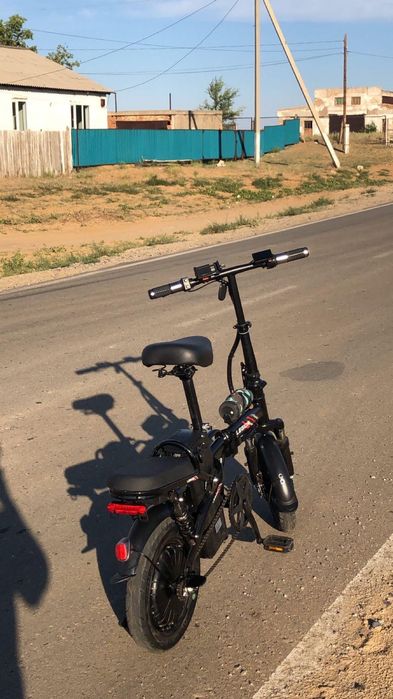 самакат и электровелосипед