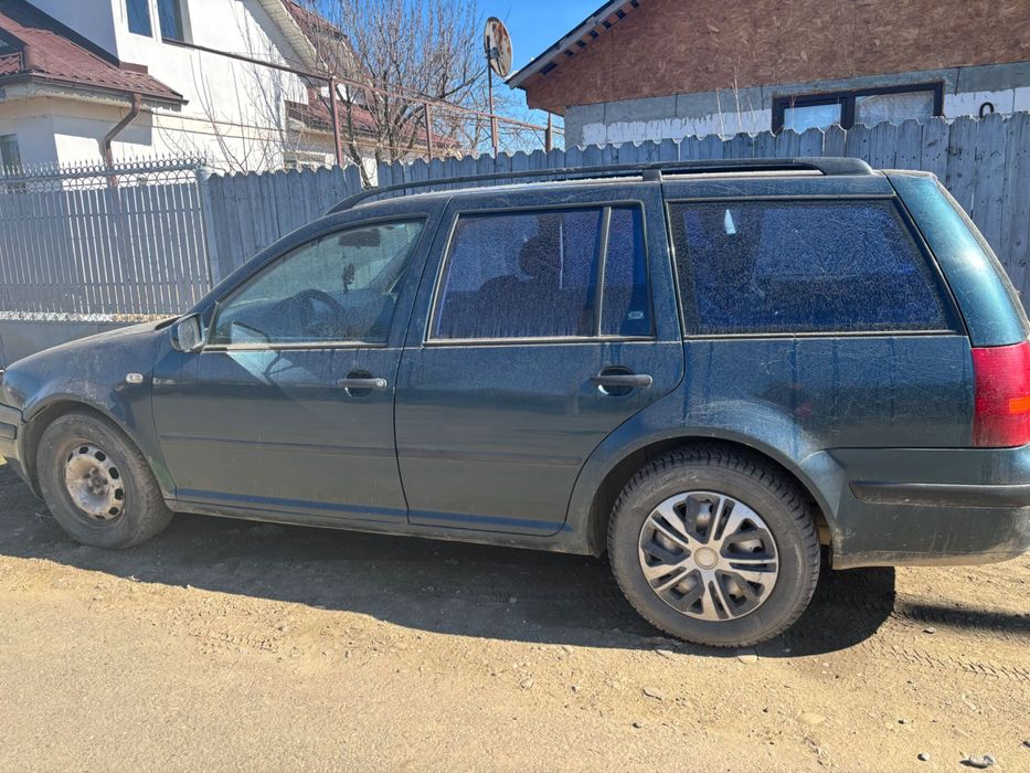 Vând sau schimb Golf 4 break