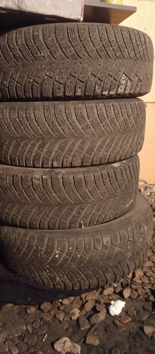 Продам резину 16 радиус