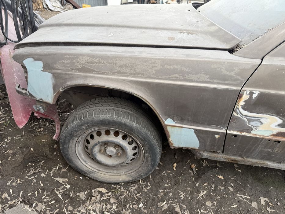 Авто разбор мерседес 190-124