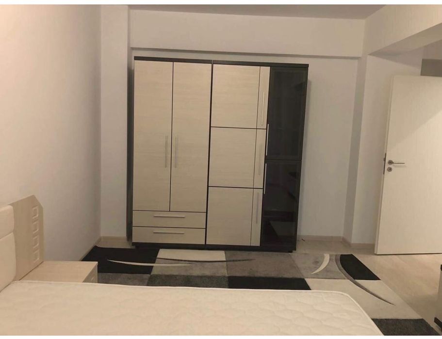 Inchieriez apartament zona Coresi 2 camere